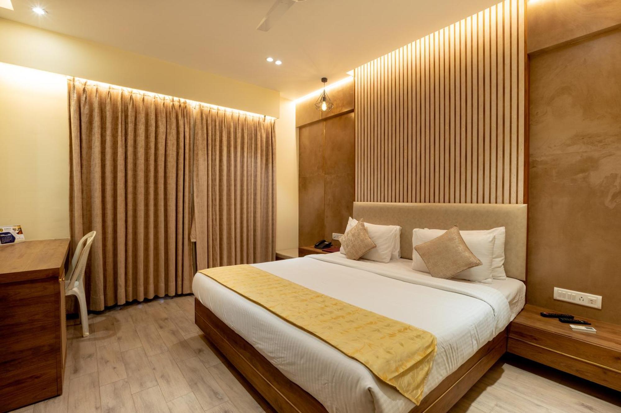 Zaras Resort Khandala Lonavala Exterior foto